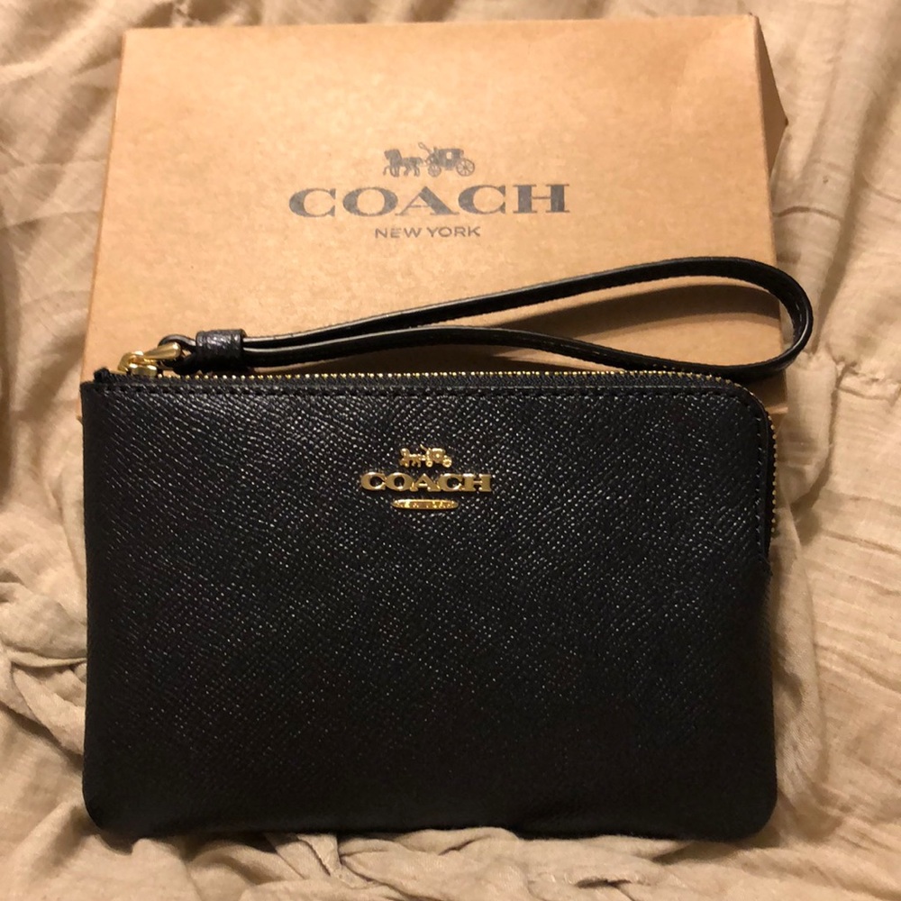 Coach leather wristlet